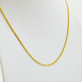 cadena de oro delgada