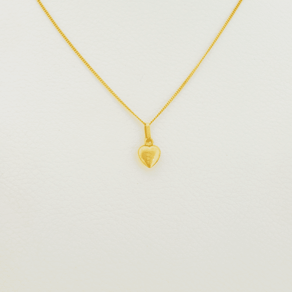 Corazon de Fuego cadena delgadita de oro