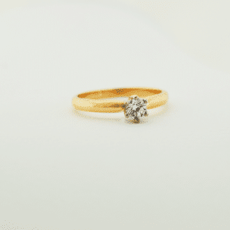 anillo de matrimonio