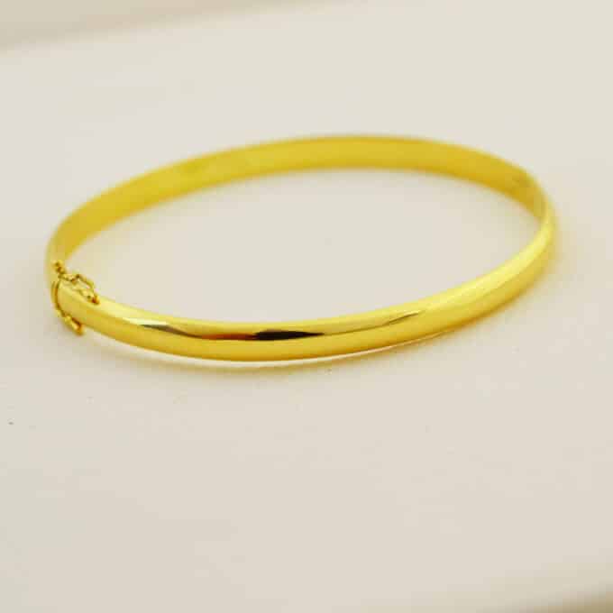 bangle de oro