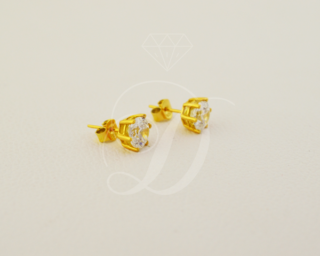 Aretes con circón de oro