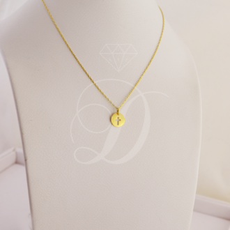 cadena con cruz de oro