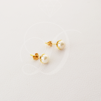 aretes de oro con perlas