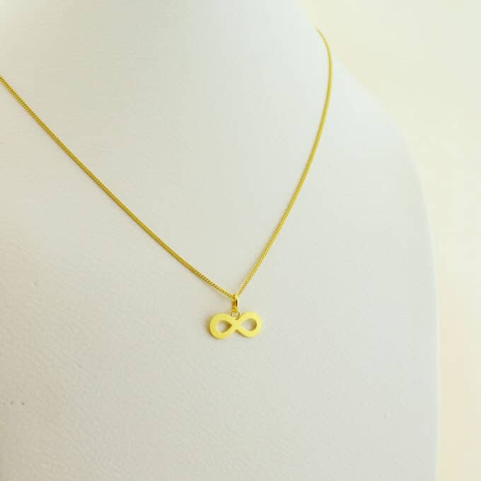 collar infinito oro