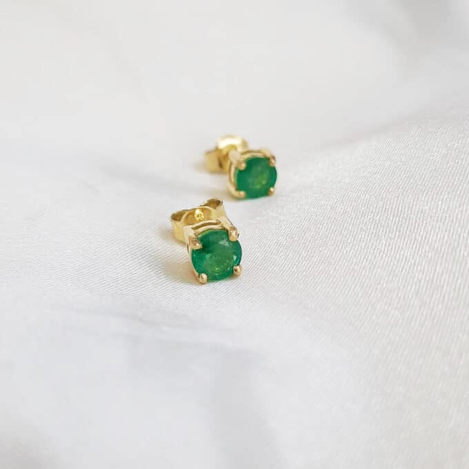 aretes con esmeralda
