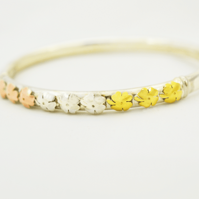 pulseraflorcitas1 pulsera de plata