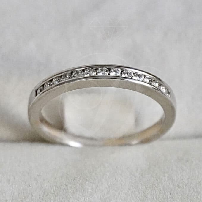 Cintillo de Oro Blanco y Diamantes - Imagen 3