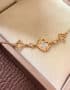 Pulsera Van Cleef Gold